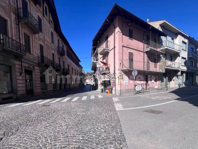 Villetta indipendente in vendita di 163 m² in Piazza G. Marconi, 1