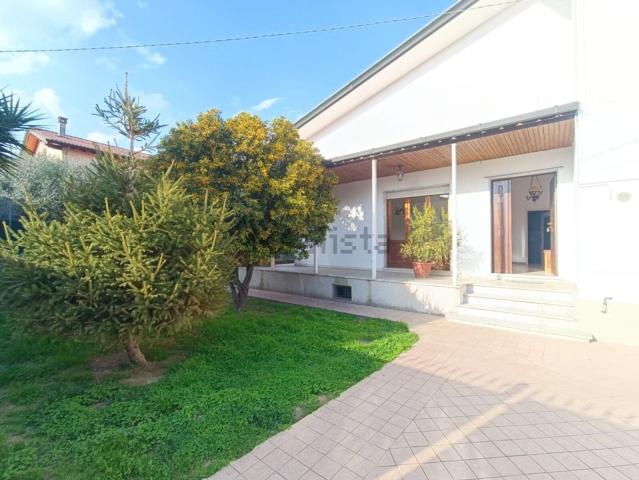 Villetta indipendente in vendita di 164 m²