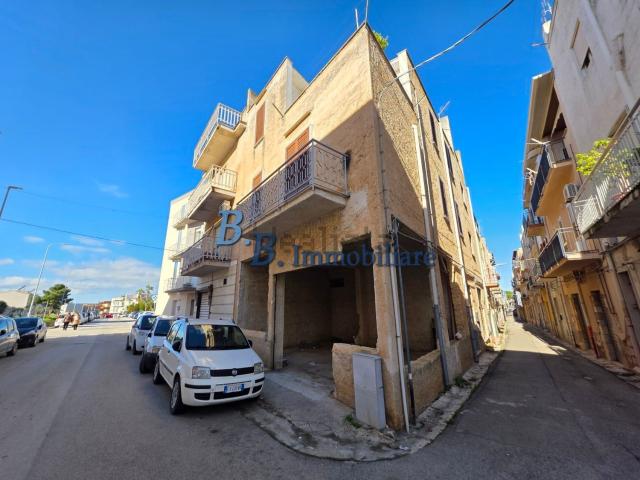 Villetta indipendente in vendita di 164 m² in Via Francesco Renda