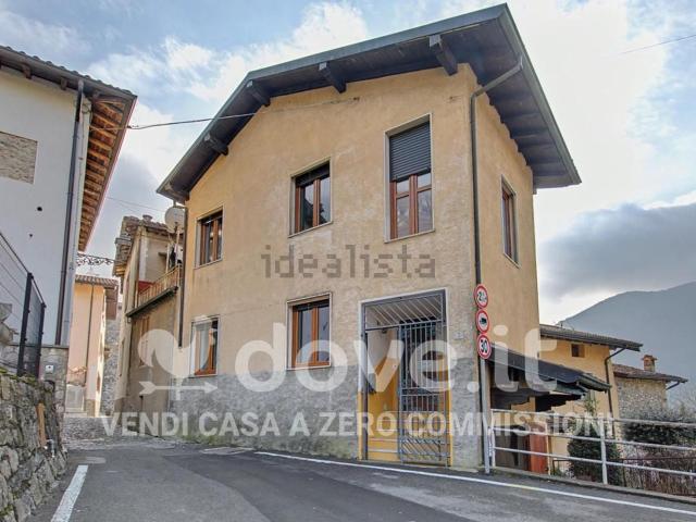 Villetta indipendente in vendita di 164 m² in Via Madonna Monte Carmelo, 2