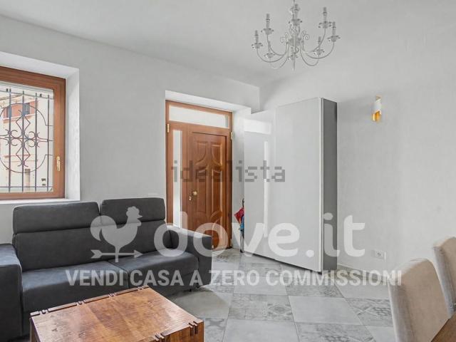 Villetta indipendente in vendita di 164 m² in Via Tito Speri, 25