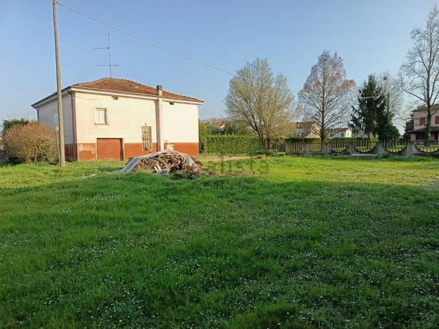 Villetta indipendente in vendita di 164 m² in Strada Romana Nord