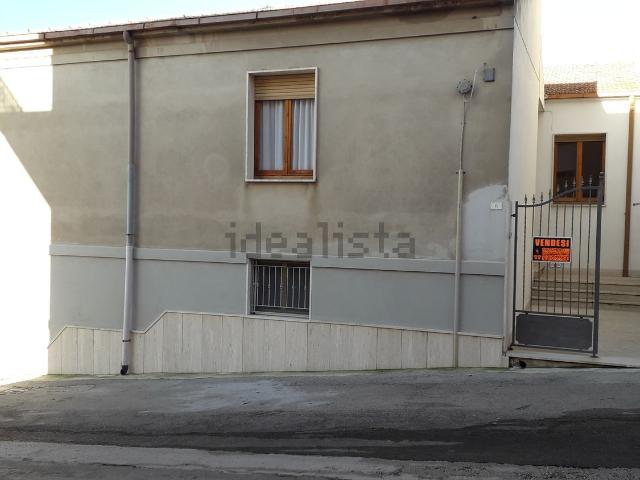 Villetta indipendente in vendita di 165 m² in Via C. Nigra, 6