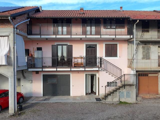 Villetta indipendente in vendita di 165 m² in Via A. Valazza