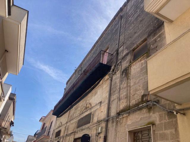 Villetta indipendente in vendita di 165 m² in Via degli Agnano, 53