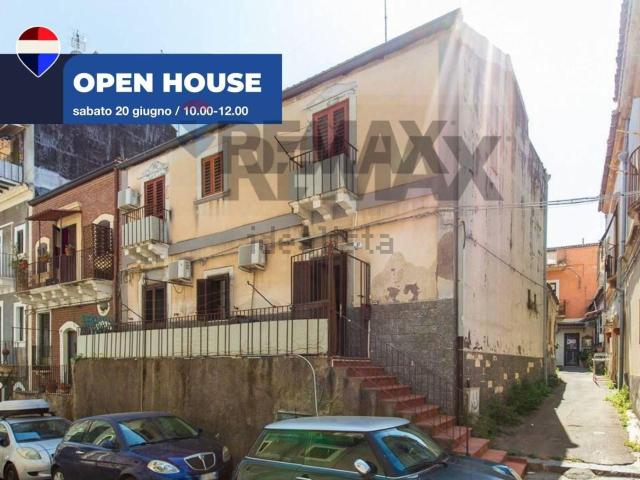 Villetta indipendente in vendita di 165 m² in Via Santa Barbara, 53