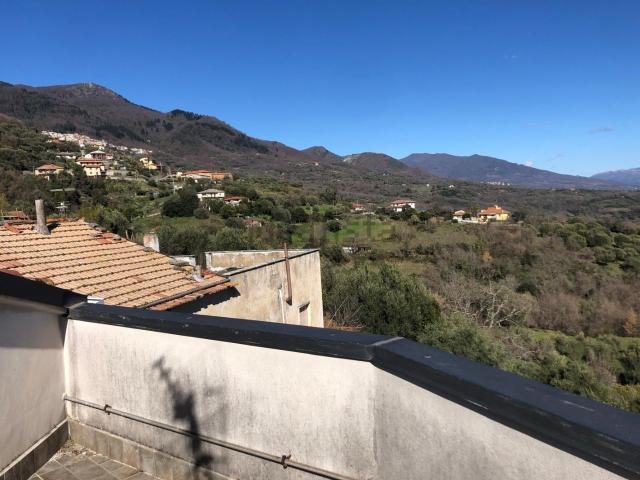 Villetta indipendente in vendita di 165 m² in Via Tempone, 58