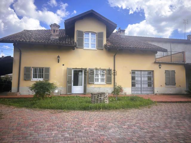 Villetta indipendente in vendita di 165 m² in Via Val Bera, 152