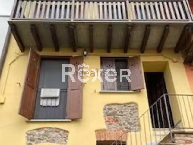 Villetta indipendente in vendita di 165 m² in Frazione Caveggia