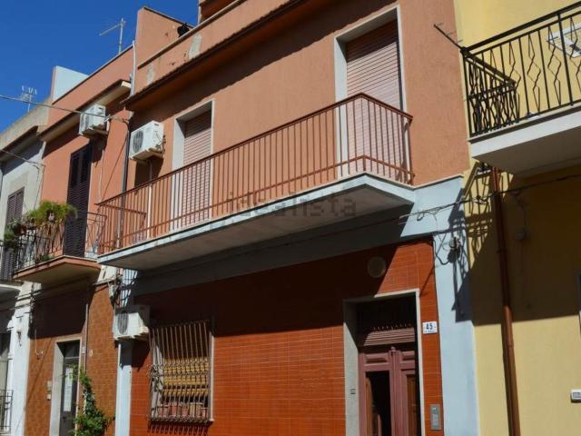 Villetta indipendente in vendita di 166 m² in Via Antonio Locatelli, 45