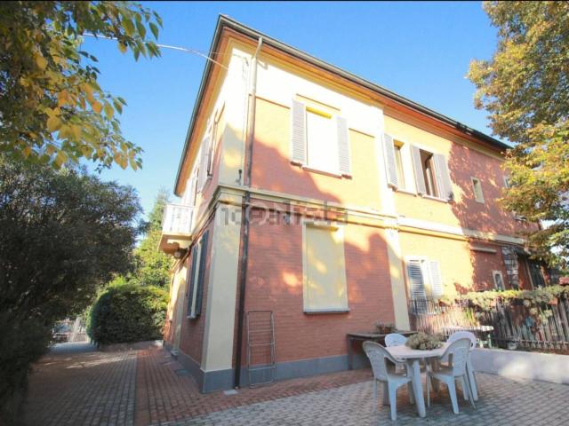 Villetta indipendente in vendita di 166 m² in Via de&apos  Carracci