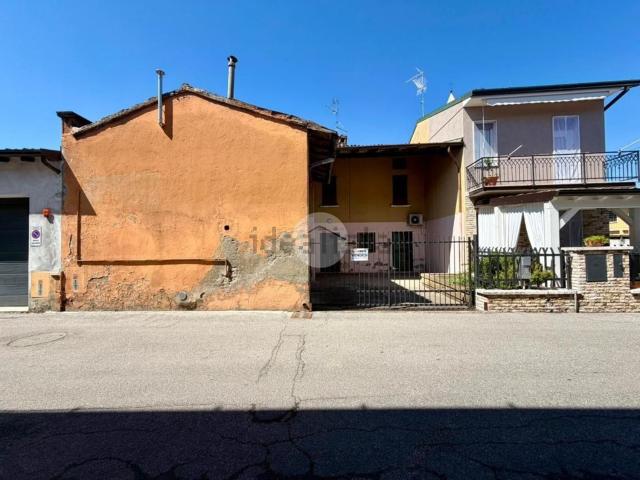 Villetta indipendente in vendita di 166 m² in Via San Luigi, 9