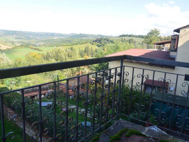 Villetta indipendente in vendita di 167 m² in Via della Villa
