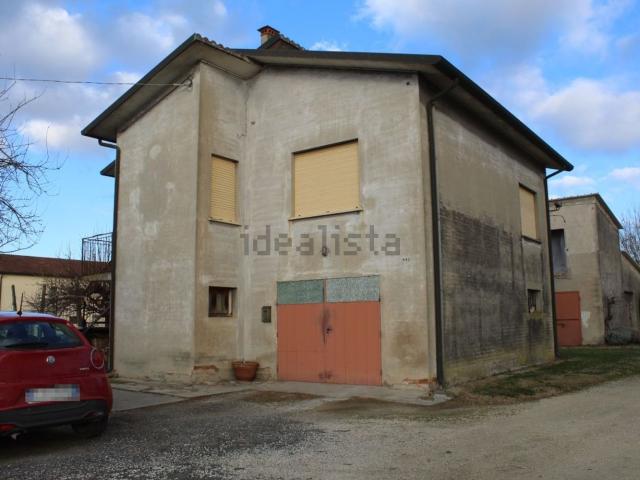 Villetta indipendente in vendita di 167 m² in Via Trieste