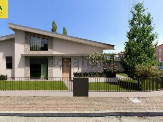 Villetta indipendente in vendita di 168 m² in Via Niccolò Paganini, 2