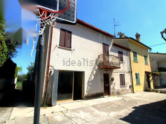 Villetta indipendente in vendita di 168 m² in Via Stadio