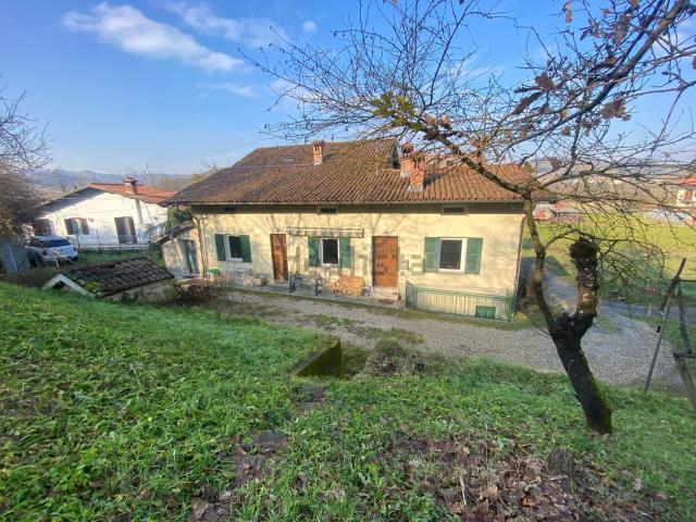 Villetta indipendente in vendita di 168 m² in Via Rebba, 8