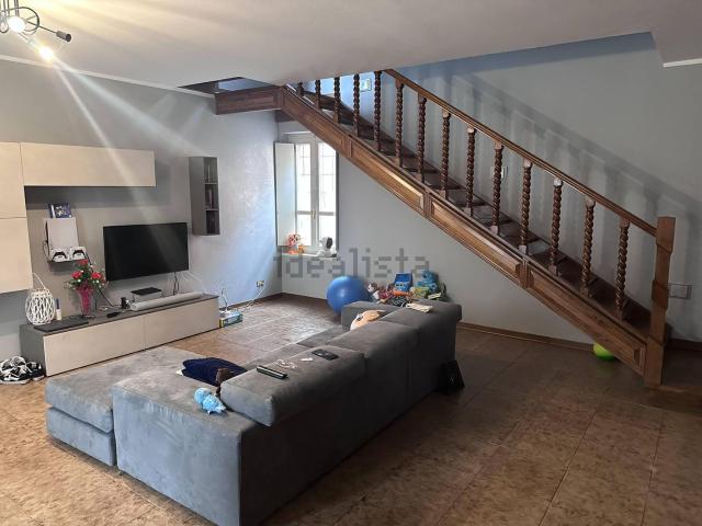 Villetta indipendente in vendita di 168 m² in Via XXIV Aprile, 7