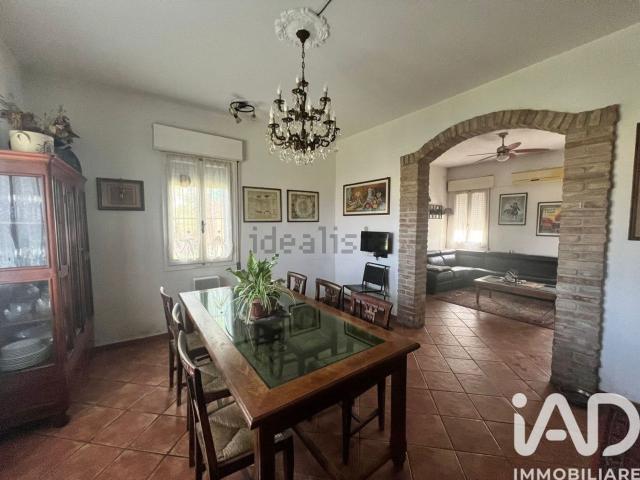 Villetta indipendente in vendita di 169 m² in Via San Maria