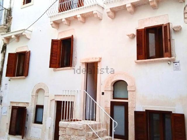 Villetta indipendente in vendita di 169 m² in Via Peucezia, 11