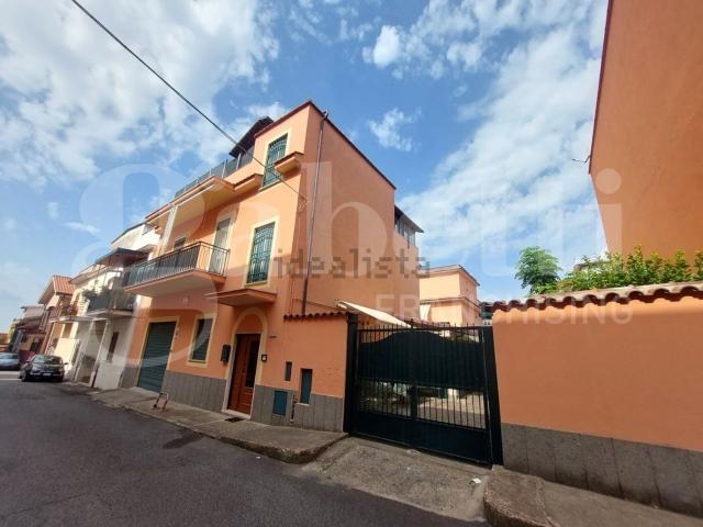 Villetta indipendente in vendita di 169 m² in Via Piemonte, 12