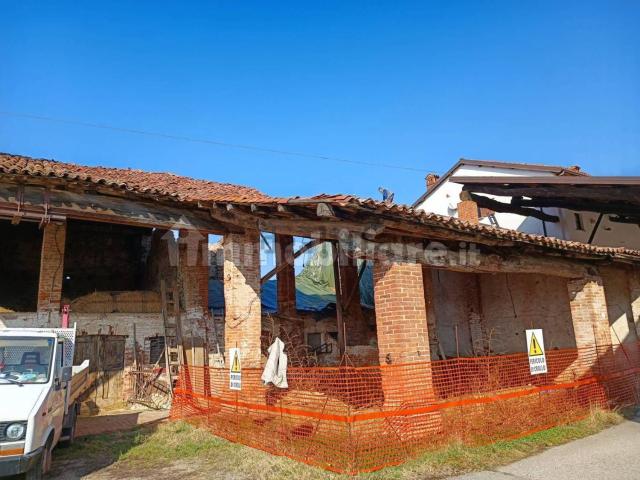 Villetta indipendente in vendita di 169 m² in Via Vecchia di Cuneo
