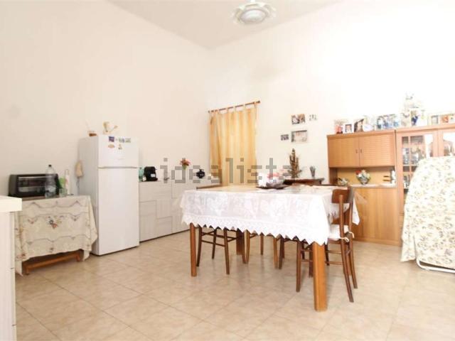 Villetta indipendente in vendita di 170 m² in Via Casamassima