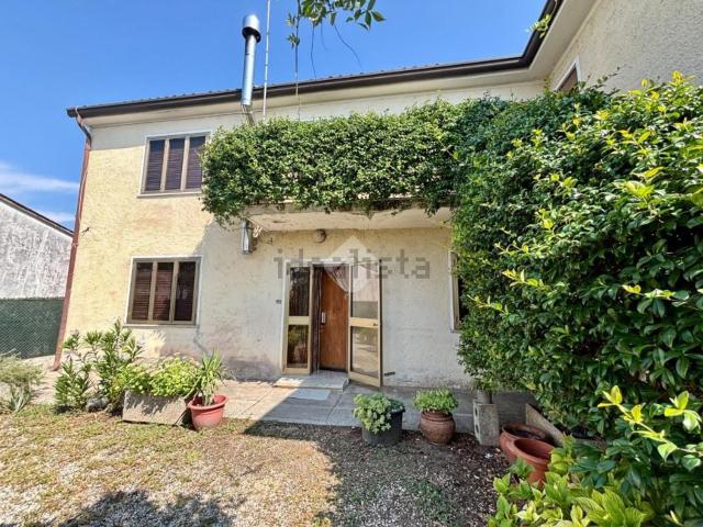 Villetta indipendente in vendita di 170 m² in Via Castellana, 1