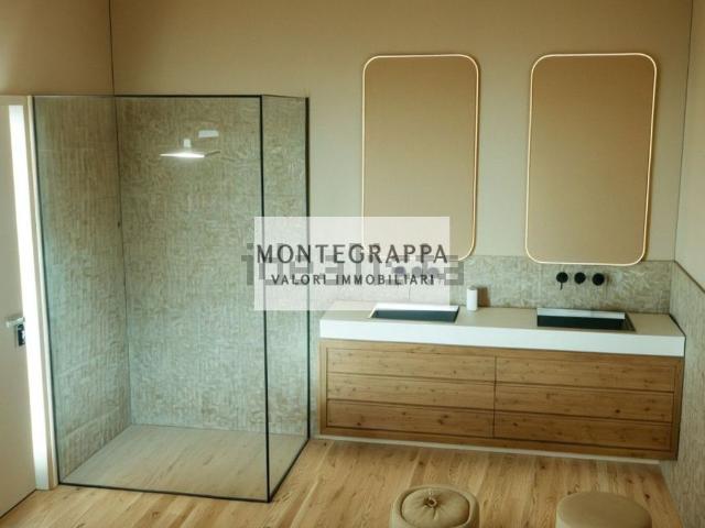 Villetta indipendente in vendita di 170 m² in Via Castiglione