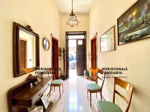 Villetta indipendente in vendita di 170 m² in Via Adige, 8