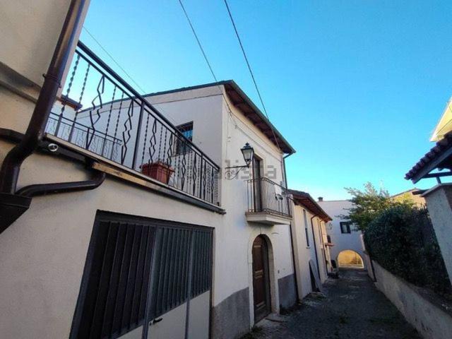 Villetta indipendente in vendita di 170 m² in Via Arista