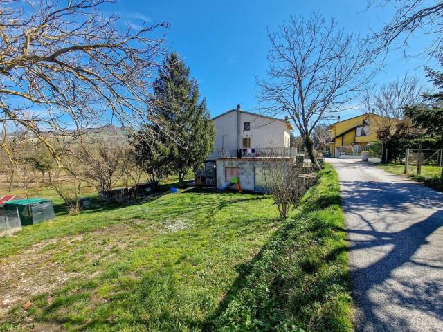 Villetta indipendente in vendita di 170 m² in Via Bellaria