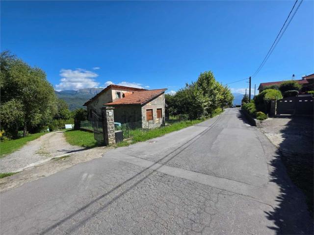 Villetta indipendente in vendita di 170 m² in Via Don Fiorani