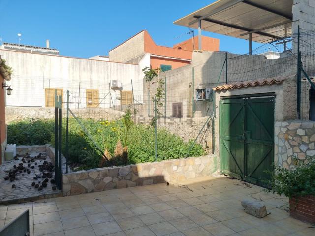 Villetta indipendente in vendita di 170 m² in Via dei Mille, 19