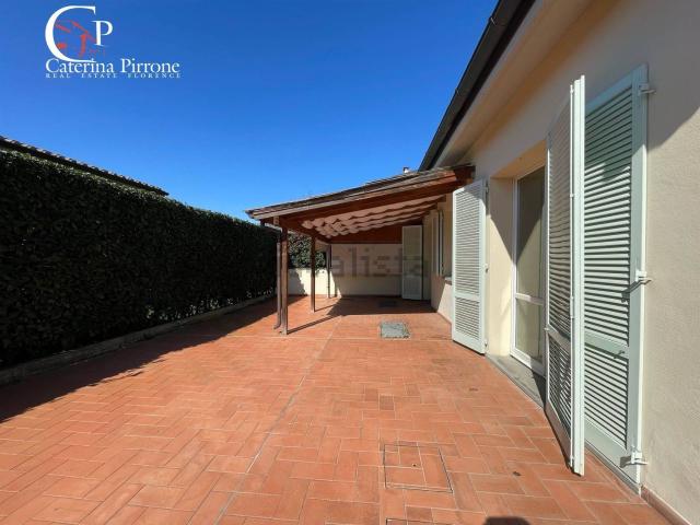 Villetta indipendente in vendita di 170 m² in Via di Castello, 15