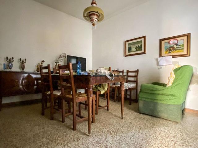 Villetta indipendente in vendita di 170 m² in Via F. Aporti