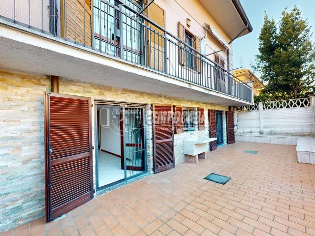 Villetta indipendente in vendita di 170 m² in Via Monte Rosa
