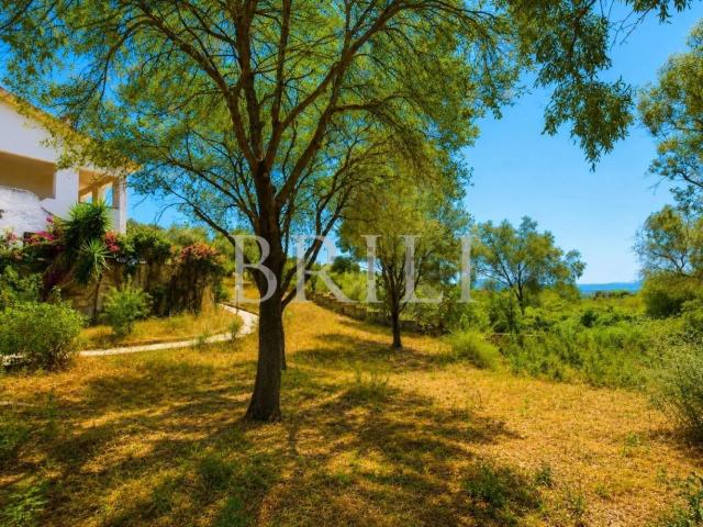 Villetta indipendente in vendita di 170 m² in Via Monte Ruiu, 5