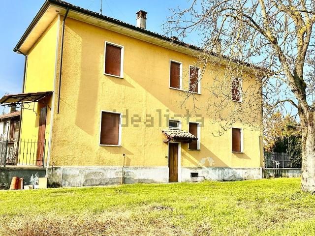 Villetta indipendente in vendita di 170 m² in Via Milano
