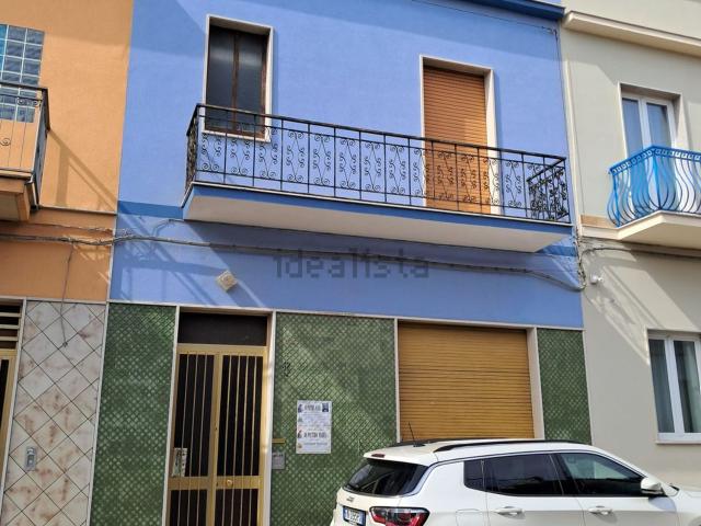 Villetta indipendente in vendita di 170 m² in Via Miramare, 32