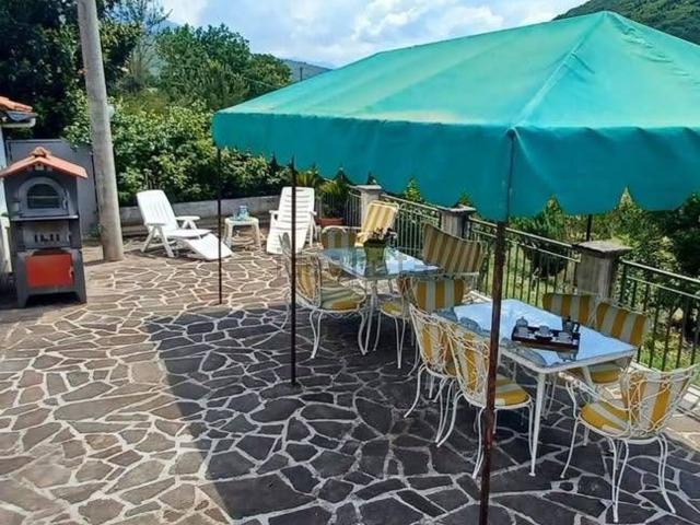 Villetta indipendente in vendita di 170 m² in Via San Benedetto, 8