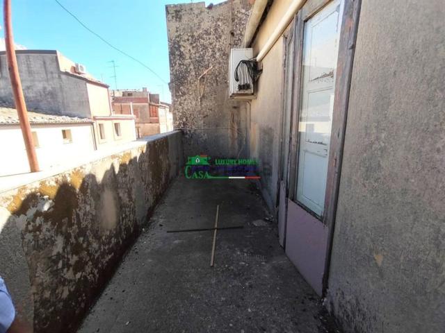 Villetta indipendente in vendita di 170 m² in Via San Filippo