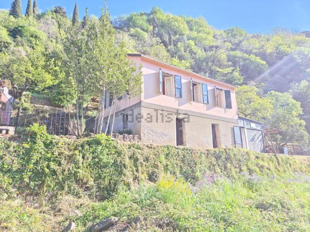Villetta indipendente in vendita di 170 m² in Via San Pietro, 52