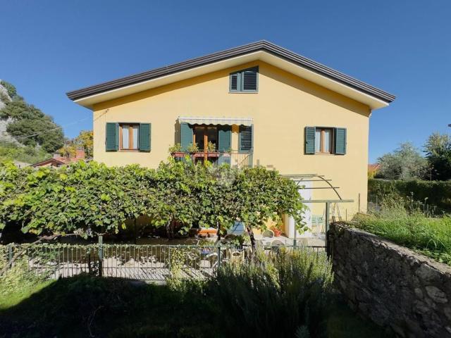 Villetta indipendente in vendita di 170 m² in Via San Rocco, 12
