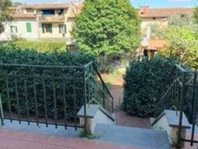 Villetta indipendente in vendita di 170 m² in Via Santa Chiara