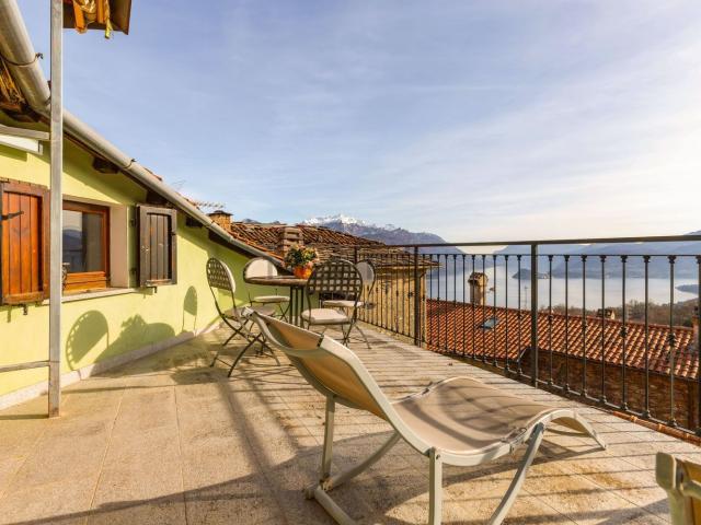 Villetta indipendente in vendita di 170 m² in Via Serafino Ricci, 32