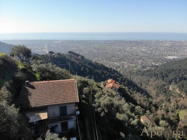 Villetta indipendente in vendita di 170 m² in Via Serra