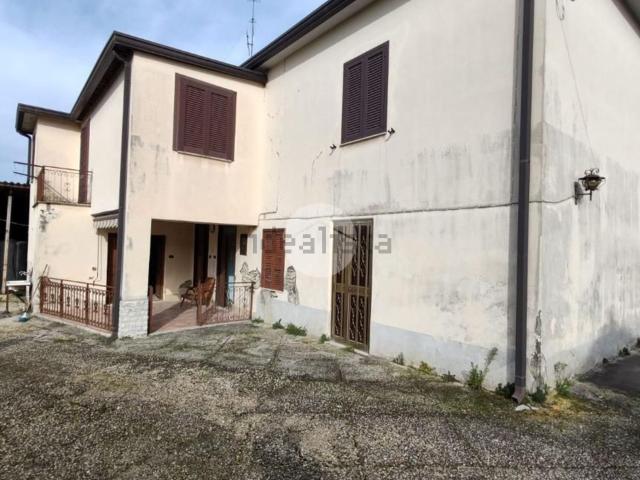 Villetta indipendente in vendita di 170 m² in Via Succurre Miseris, 71