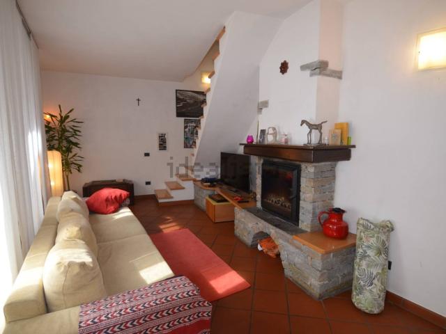 Villetta indipendente in vendita di 170 m² in Via Pedro Vassena, 47