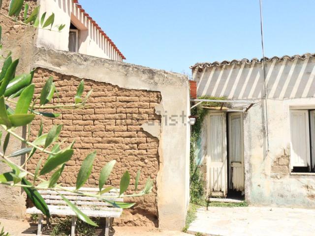 Villetta indipendente in vendita di 170 m² in Via Roma, 54